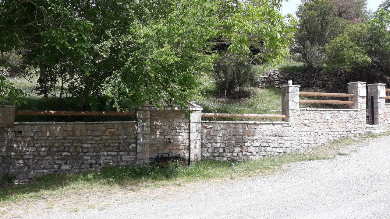 Villa Agno - Βίλα Αγνώ Ano Karies ภายนอก รูปภาพ
